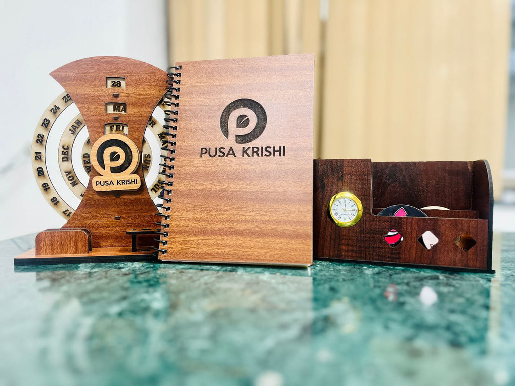 Taksha Rakhi Special Bandha Box Luxury